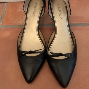 Kelly & Katie black leather point toe heels